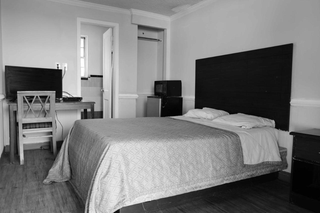Richmond Motel Ngoại thất bức ảnh