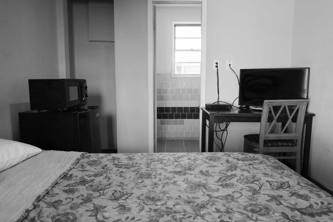 Richmond Motel Ngoại thất bức ảnh